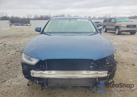 2015 Audi A4 Premium z USA, uszkodzony, nr VIN WAUAFAFL0FN017464